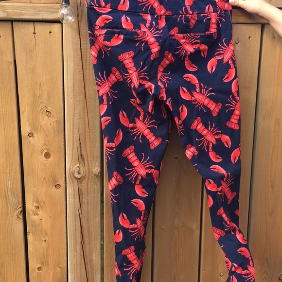 Old Navy Lobster Ankle Cut Jeans - Picture 2 of 2